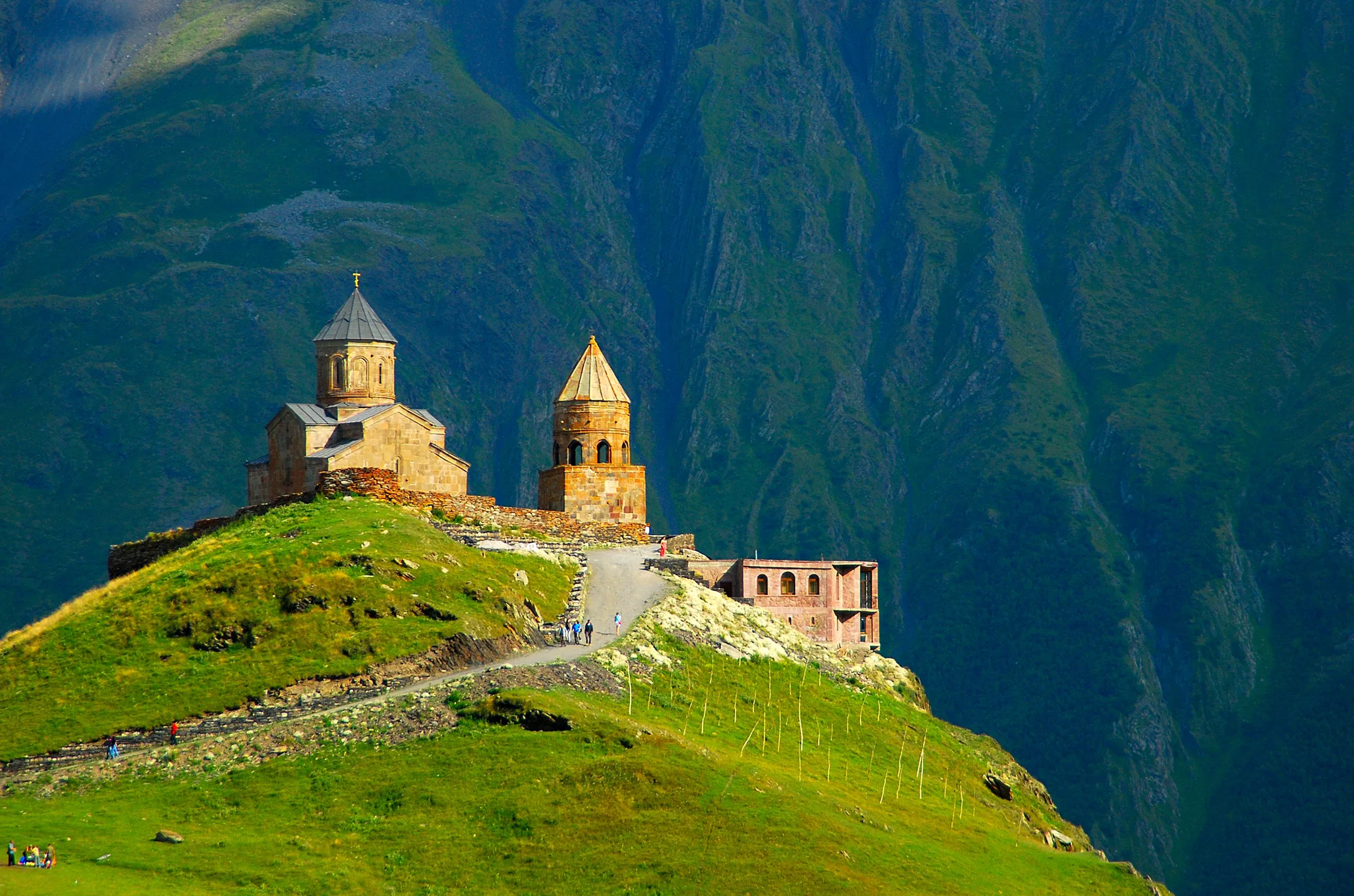 8 Days Georgia Customised Tour Package: Culture, Mountains & Wine